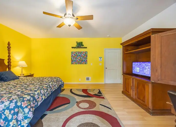 Guest room at Volcano Forest Inn