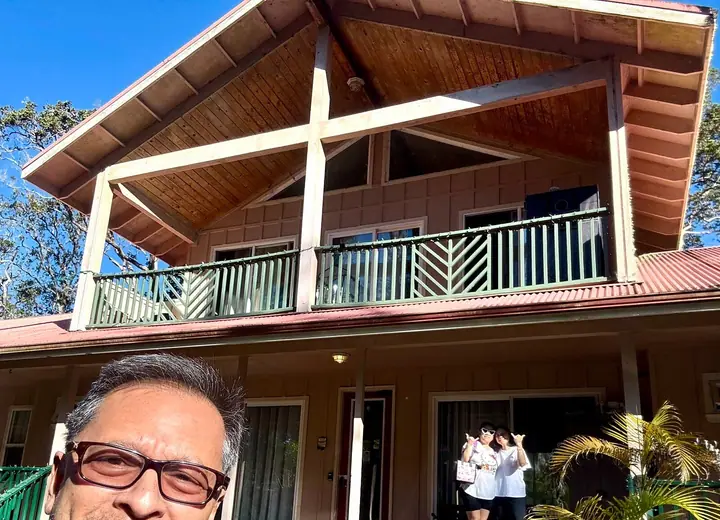 Volcano Forest Inn exterior