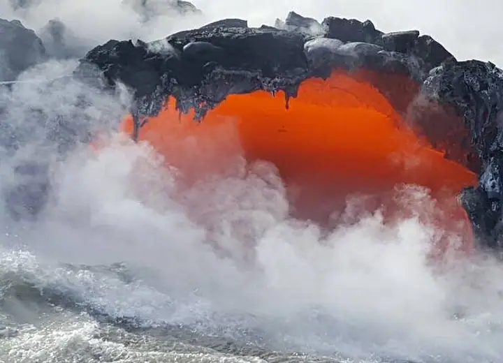 Hawaiʻi Island scenery near Volcano Village